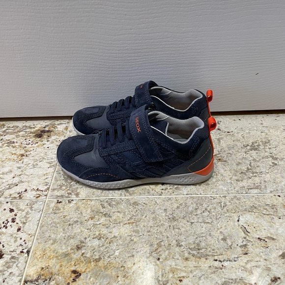 Geox boys running shoes, respira - blue and orange US size 1 sneakers - Picture 5 of 8